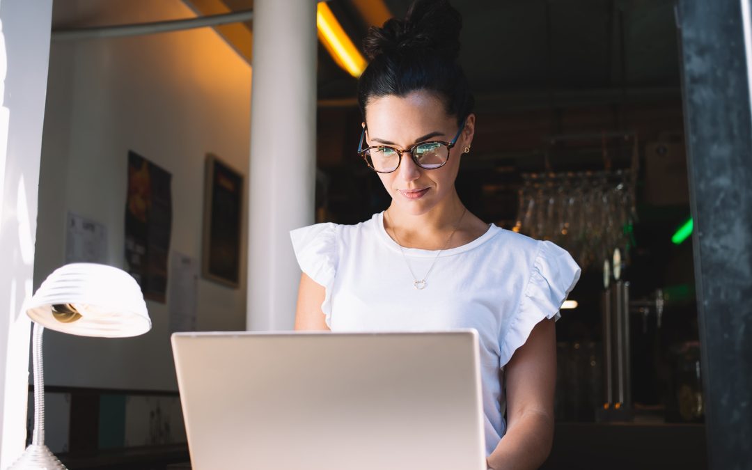 Chi dice “donna” dice “digitale”: crescono del 20% le professioniste digital in Italia, secondo ProntoPro