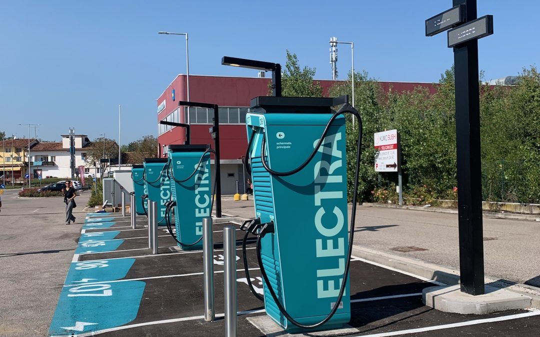 Mobilità elettrica: Electra apre una nuova stazione per la ricarica ultraveloce alle porte di Bergamo