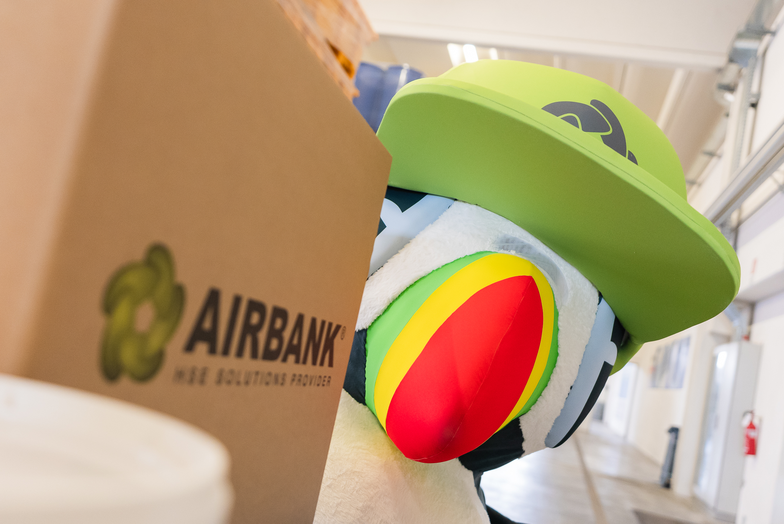 Vera, mascotte di Airbank Vera, mascotte di Airbank