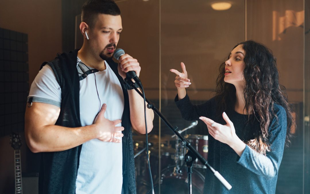 Un autunno di passioni: la Gen Z si dà alla musica, i Boomer alla pittura, i Millennial hanno bisogno di imparare l’inglese, secondo ProntoPro