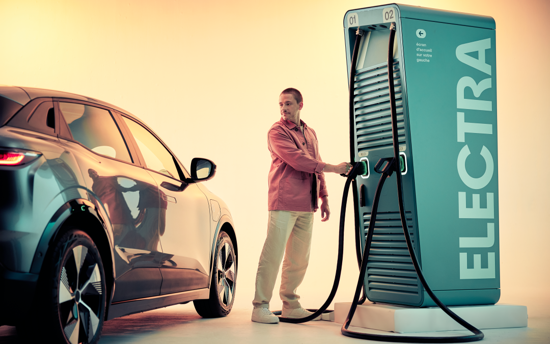 Mobilità elettrica, assegnati a Electra 12 milioni di euro dal PNRR: 700 nuovi punti di ricarica ultraveloce entro il 2025 in tutta Italia