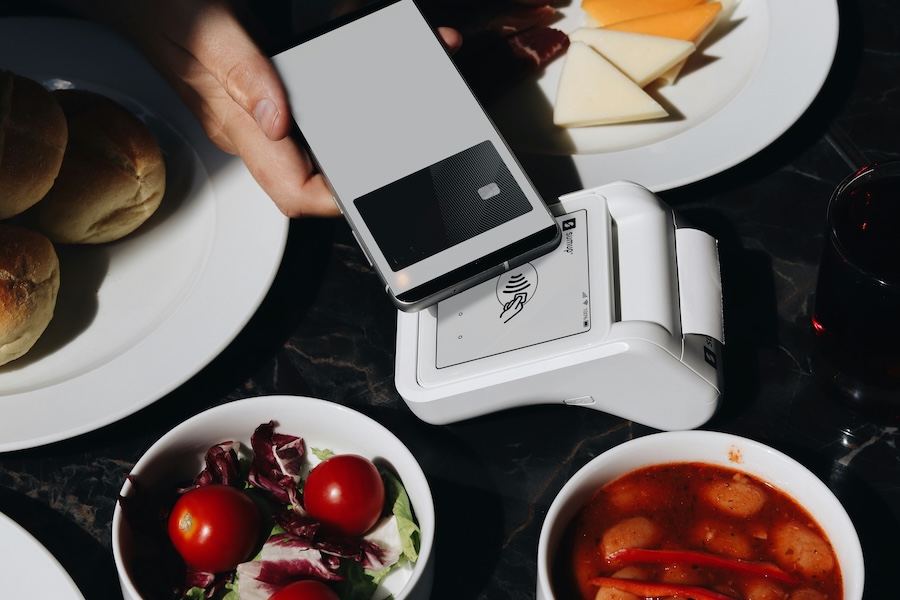 Italia terza in Europa per crescita del cashless: +26,7% di pagamenti. Roma è sul podio fra le città europee, Milano ottava